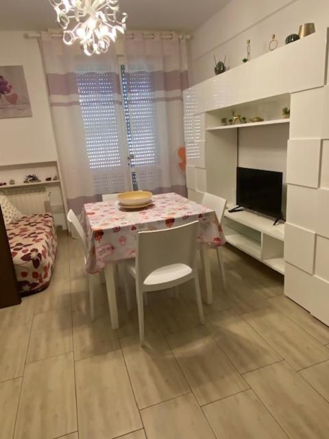 Villa Viola Lido Adriano Esterno foto